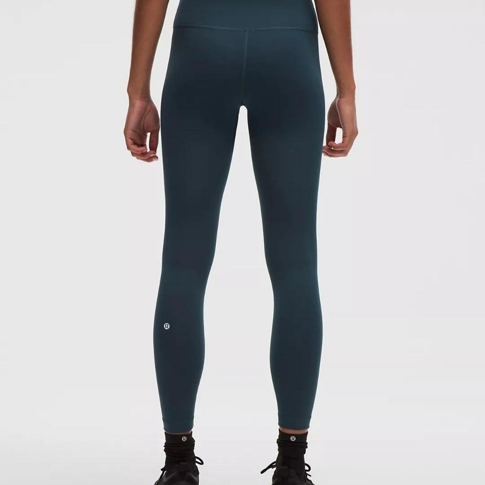 NWT lululemon Athletica High Rise 25" - Picture 2 of 5